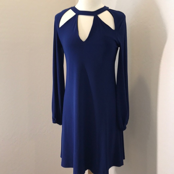 Norma Kamali Dresses & Skirts - Norma Kamala Long Sleeve Pullover Knit Dress